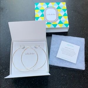 Stella & Dot Essential Hammered Hoops